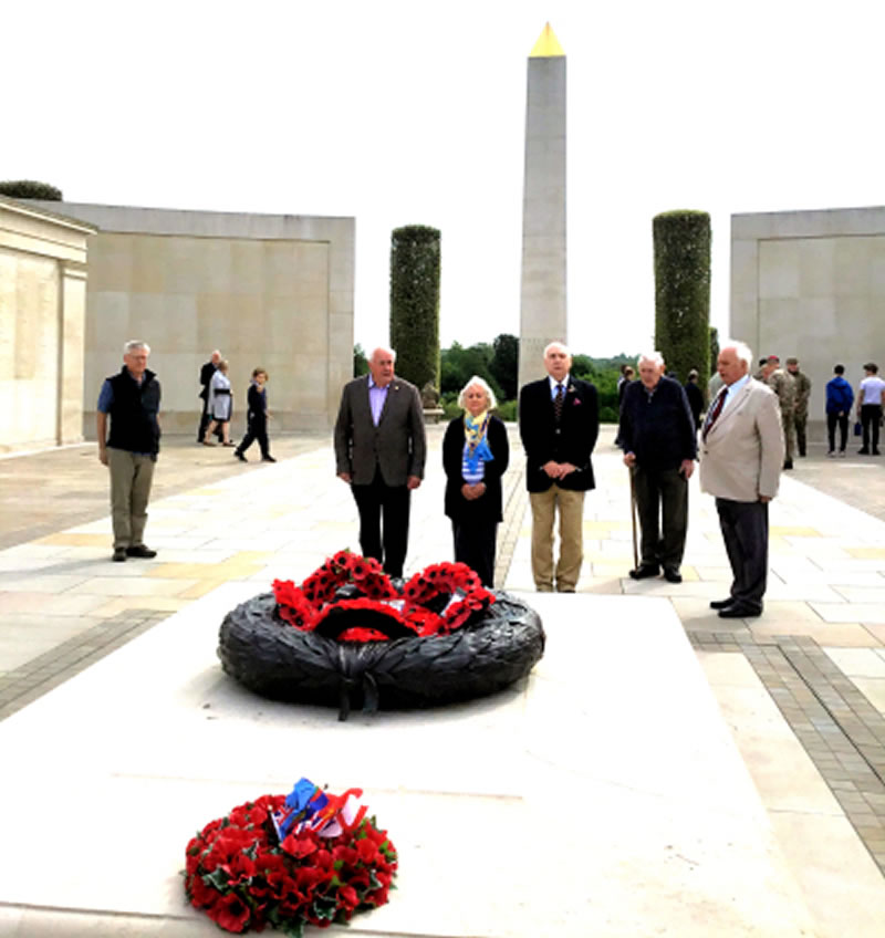 2022 - Members recently visited the National Arboretum and Memorial at Alrewas and laid a wreath in memory of the fallen. 